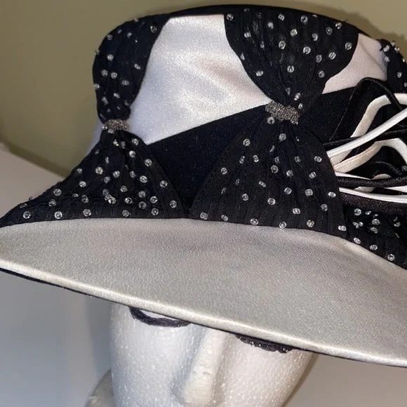 Lovely Midnight Velvet Black & White Church Dress Hat Lawliet Womens Wedding Occasion Formal Wide Brim Church  main image 2